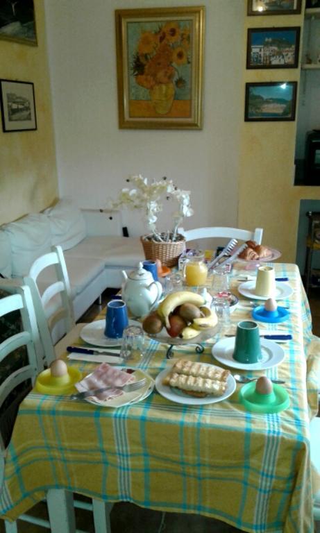 Bed & Breakfast Il Rosmarino Bosa Buitenkant foto
