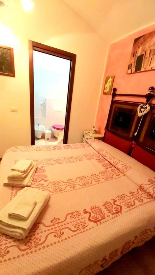 Bed & Breakfast Il Rosmarino Bosa Buitenkant foto