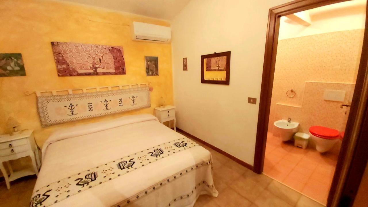 Bed & Breakfast Il Rosmarino Bosa Buitenkant foto